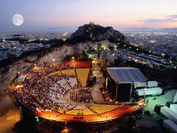 Find out the best times to go to Athens, Greece