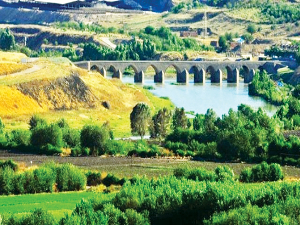 1581418149 737 The best tourist attractions in Diyarbakir Turkey - The best tourist attractions in Diyarbakir, Turkey