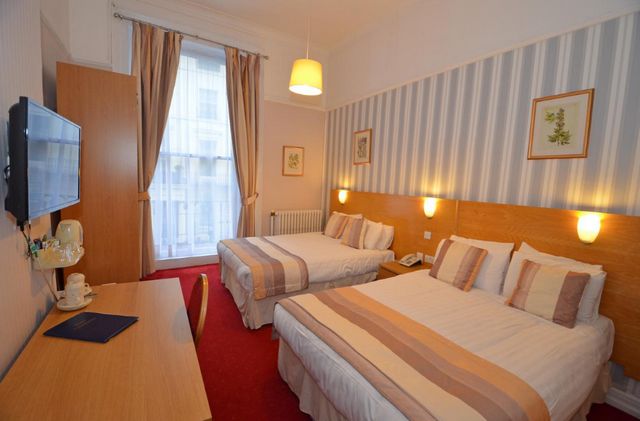 If you are planning to stay at Marble Arch London hotels and get the best prices without cutting out good service, this report helps you to do so.