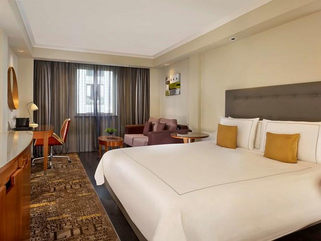 The Park London Hotel is one of the most luxurious hotels in the city, as it provides distinguished accommodations