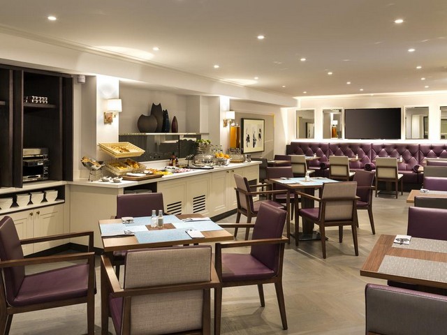 Hilton Champs-Elysées Paris Hotel offers a variety of residential units to suit all tastes