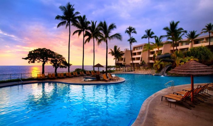 Upscale resorts in Hawaii