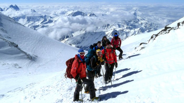 Search for adventure on Mount Elbrus