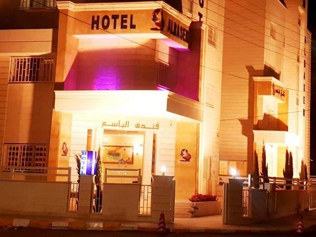 Jubaiha Amman hotels