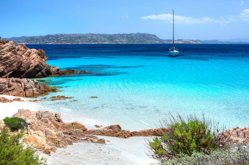 All you need to know about the islands of Maddalena - All you need to know about the islands of Maddalena before you travel to it