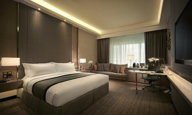 The residential complexes in Kuala Lumpur feature luxurious rooms and upscale amenities