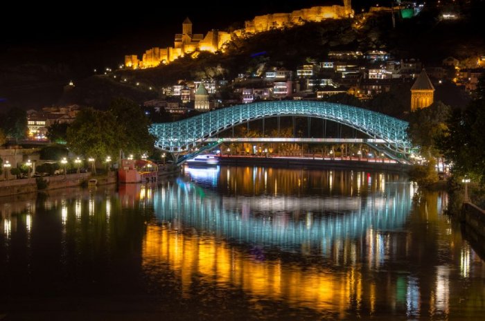 Peace Bridge at night