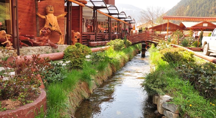 Anan Kardislar Restaurant is one of the best restaurants in Trabzon, Turkey