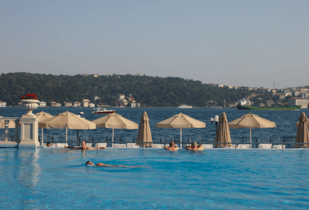 Closed pools in Istanbul