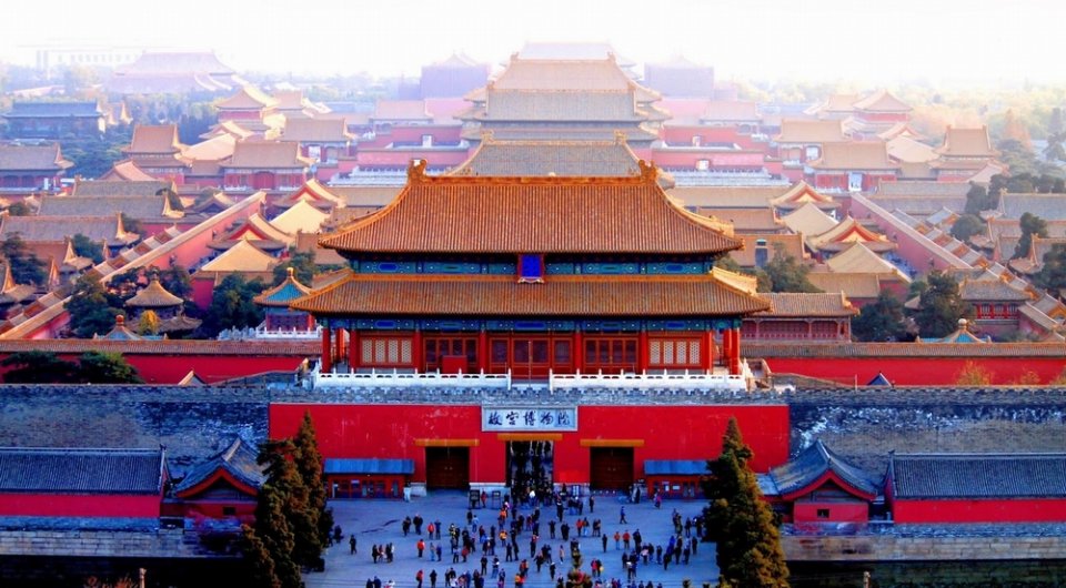 The Forbidden City is one of the most famous tourist attractions in China and this ancient city contains many palaces and ancient buildings