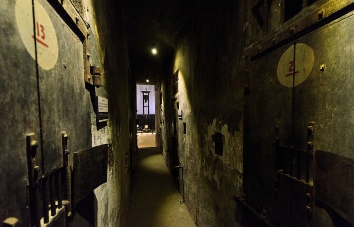 Inside Hao Lo Prison