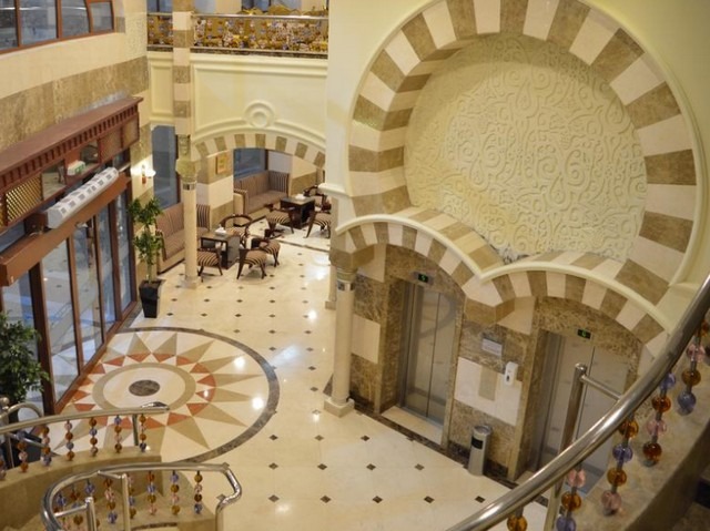 Al-Eman Al-Manar Hotel 