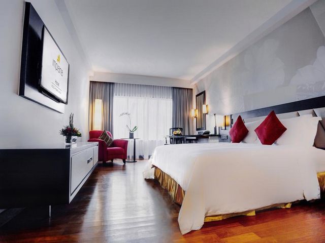 All rooms at Ambiana Kuala Lumpur are provided with all facilities and amenities to ensure guests' comfort
