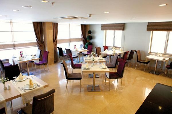 Report on Kent Hotel Istanbul - Report on Kent Hotel Istanbul