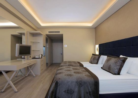 Report on WOW Istanbul Hotel - Report on WOW Istanbul Hotel