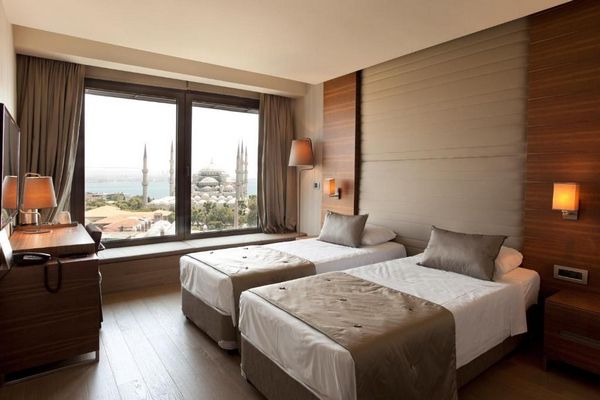 Report on the Arcadia Hotel Istanbul - Report on the Arcadia Hotel Istanbul