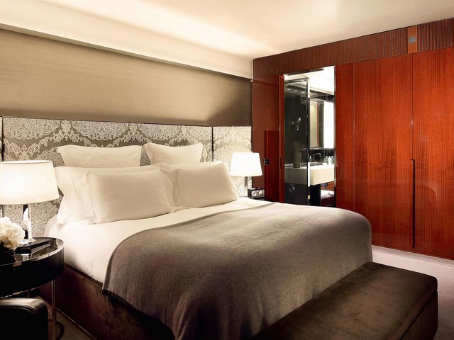 The Bulgari Hotel London features elegant accommodations with the latest facilities