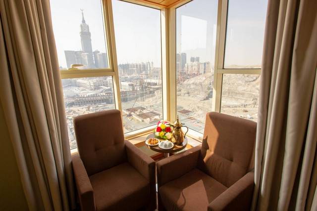 Report on the Grand Makkah Hotel - Report on the Grand Makkah Hotel