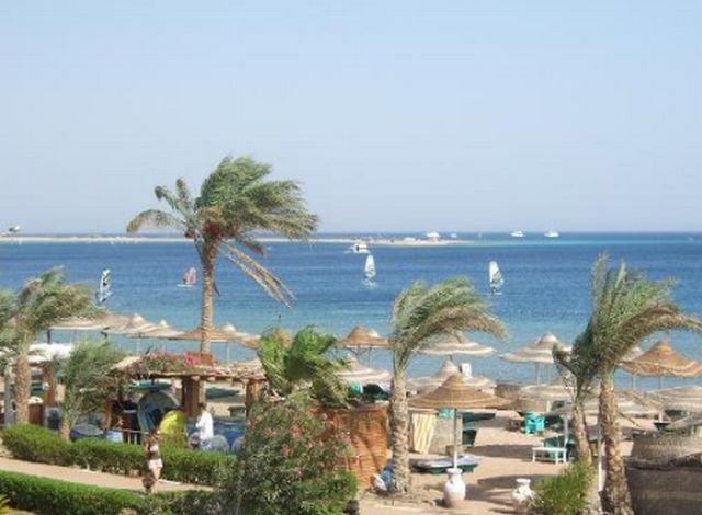 Report on the Sinai Hotel Dahab - Report on the Sinai Hotel Dahab