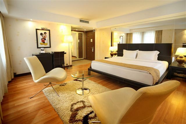 Report on the advantages and disadvantages of Cartoon Taksim Hotel