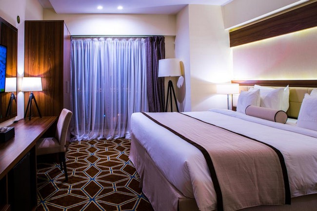 The splendor of the decor and elegance of furniture in cheap Makkah hotels
