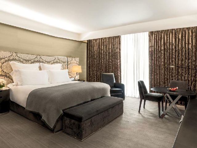 The Bulgari Hotel London is among the best London hotel apartments close to Harrods