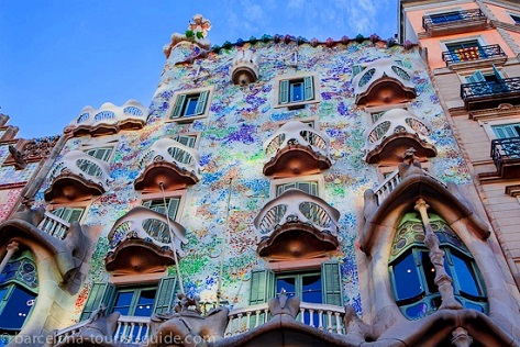 A scene of the Casa Batllo building in Barcelona, ​​Spain