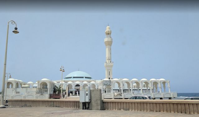 The floating mosque in Jeddah is a popular tourist attraction
