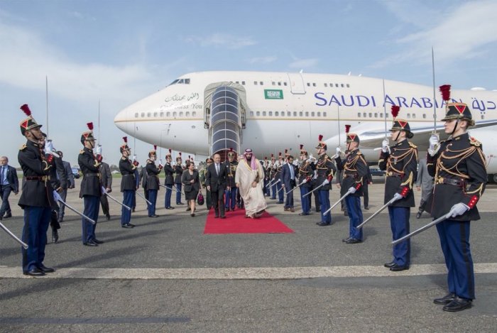 Crown Prince Mohammed bin Salman arrives in the French Republic on an official visit.