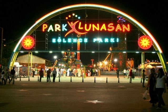 Park games Lunasan Park Izmit Turkey