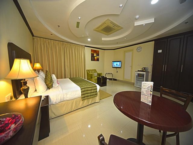 We recommend staying in the cheapest hotel apartments in Ajman for families looking for a suitable place and a reasonable price