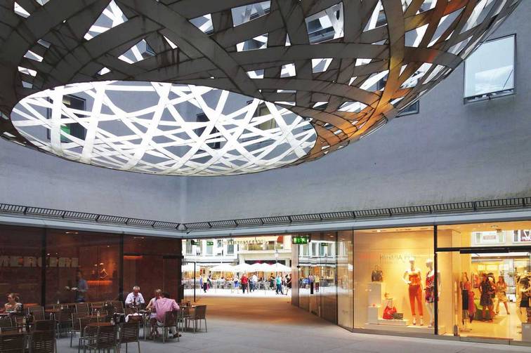 The Von Hoffa complex is one of the most famous shopping centers in Munich