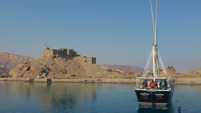 Activities when visiting Salah El Din Castle in Taba