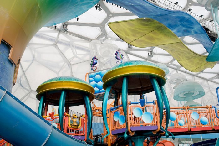 From Water Park Cube in China