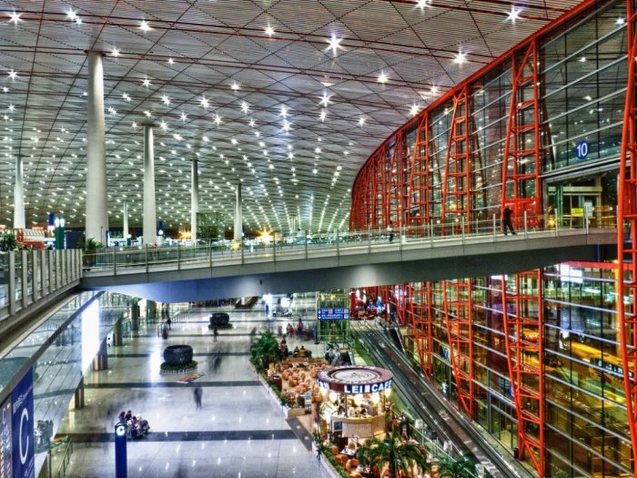 Beijing Capital International Airport (China) - 101 million passengers