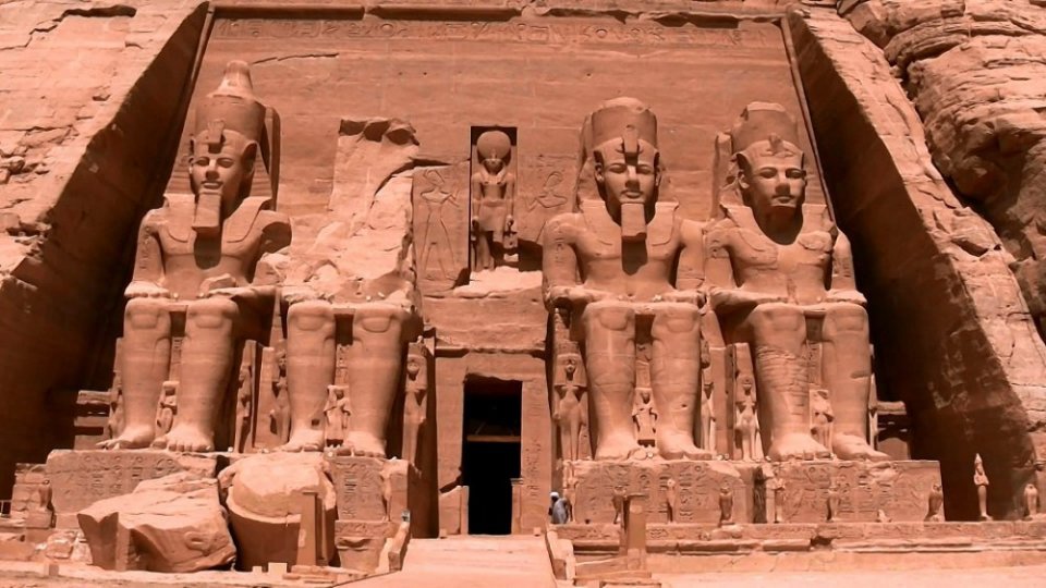Abu Simbel Temple This historic temple with amazing design is a UNESCO World Heritage site 