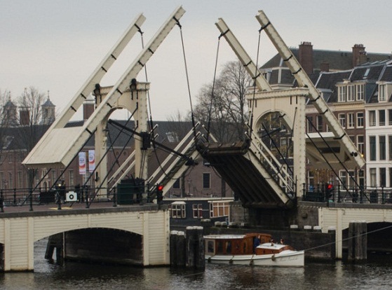 Maggiore Bridge in Amsterdam 