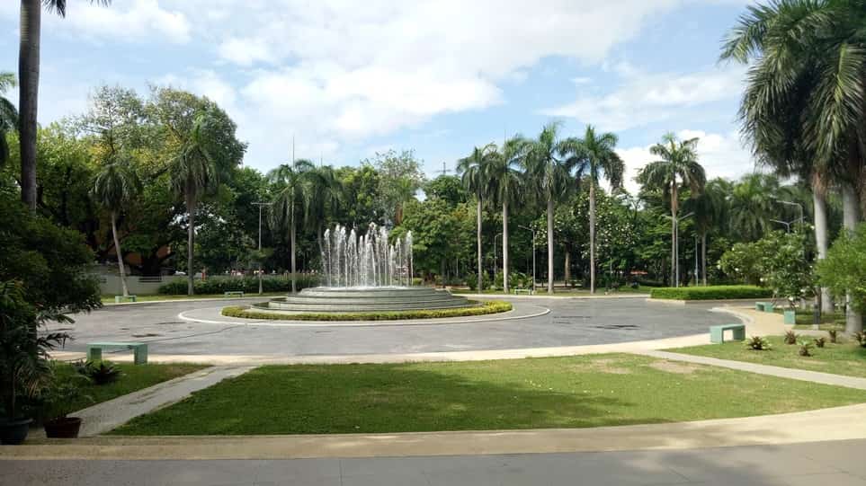 Mihan Park is one of the most beautiful tourist places in Manila, the Philippines