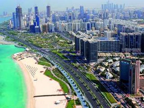 Abu Dhabi Corniche is a popular destination when tourism is in Abu Dhabi
