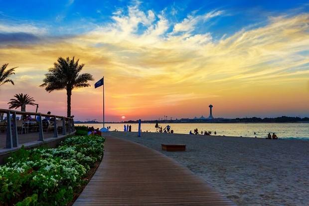 Top 5 activities when visiting Sharjah Beach