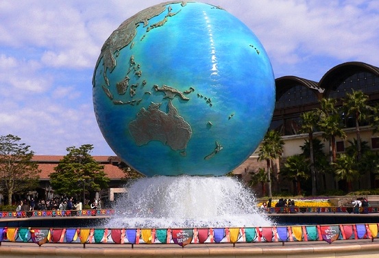 Globe Fountain at Tokyo Disney Sea Park