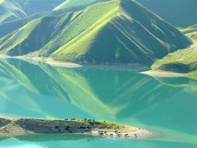 "Lake Kezenoi" .. the most beautiful place of tourism in Chechnya ..
