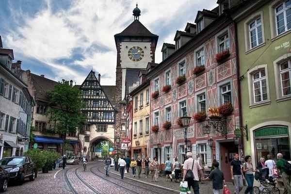 Traveling to Freiburg .. Find out the temperatures and the best times to visit in Freiburg ..