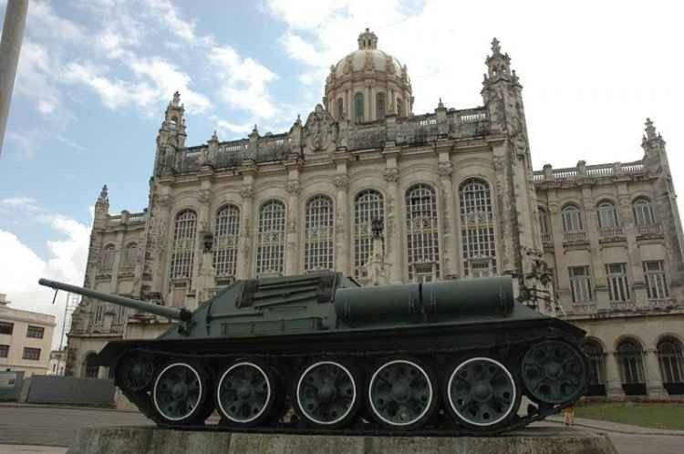 Find out .. the most beautiful tourist places in Havana ..