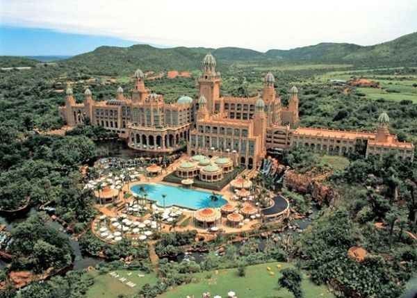 Here..The most important tourist attractions in Sun City, South Africa ...