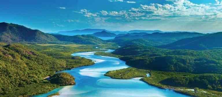 Tourism in the Whitsunday Islands ..