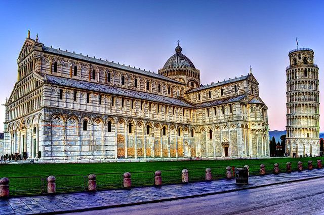 Where is the Leaning Tower located in Pisa - Where is the Leaning Tower located in Pisa?