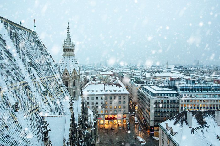 Winter delights at Vienna's holiday season markets