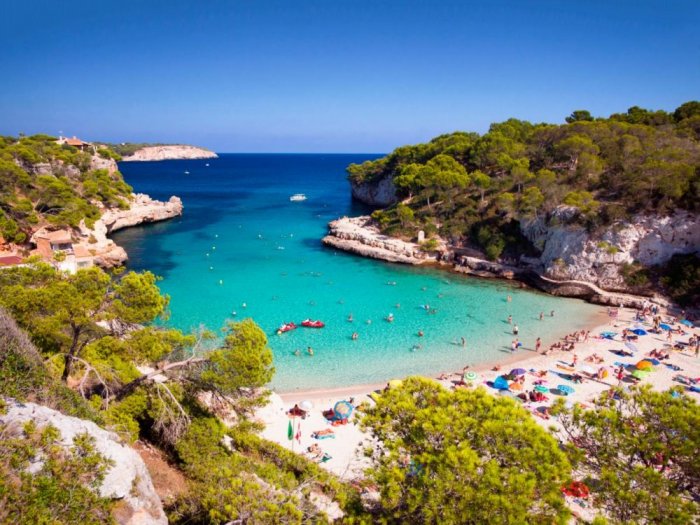 Majorca is an ideal tourist destination for a great summer vacation at the beach and where you can do many fun activities