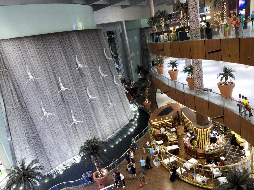   Holiday-Dubai_Mall-Mall_1000x750
